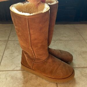 UGG boots size 10